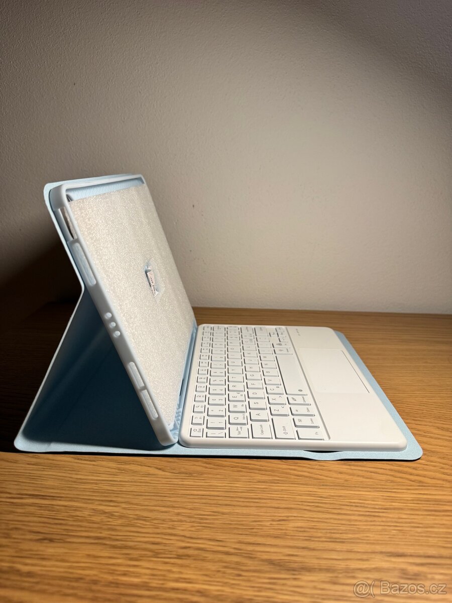 Klávesnice iPad Pro 11” a Air 4, 5 a 6. generace - 2