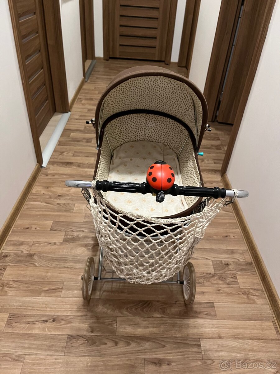 Retro dětský kočárek - 2
