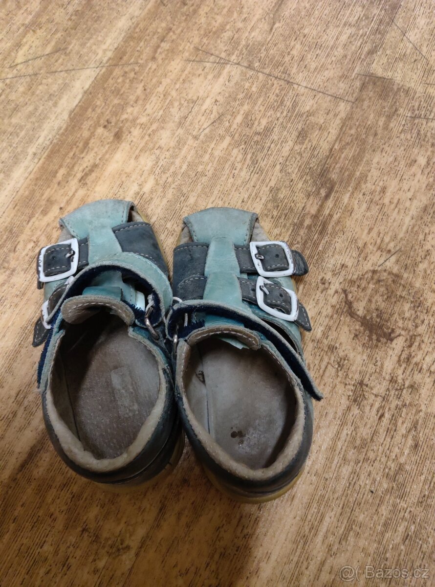 Dětské sandály JONAP vel 23 - 2