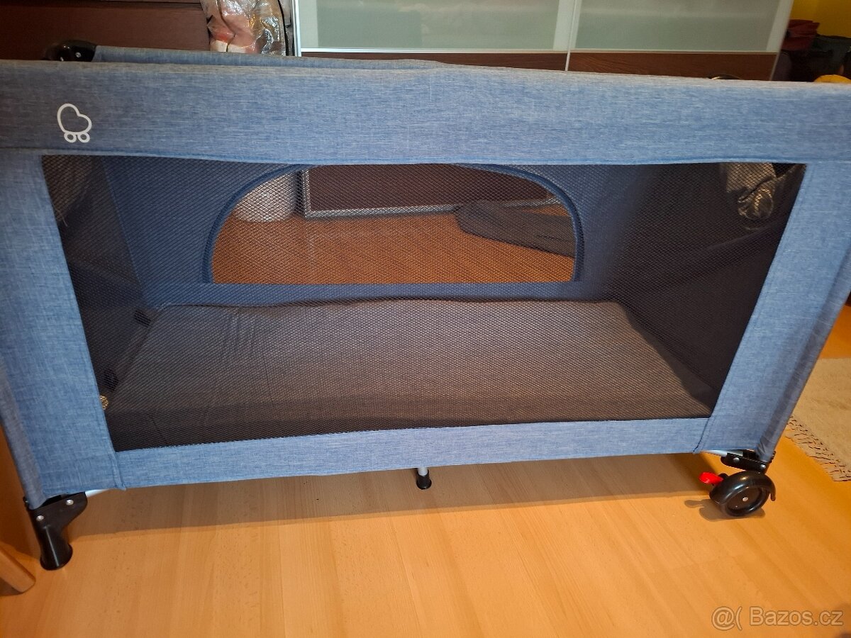 Cestovní postýlka + matrace s chráničem - 2