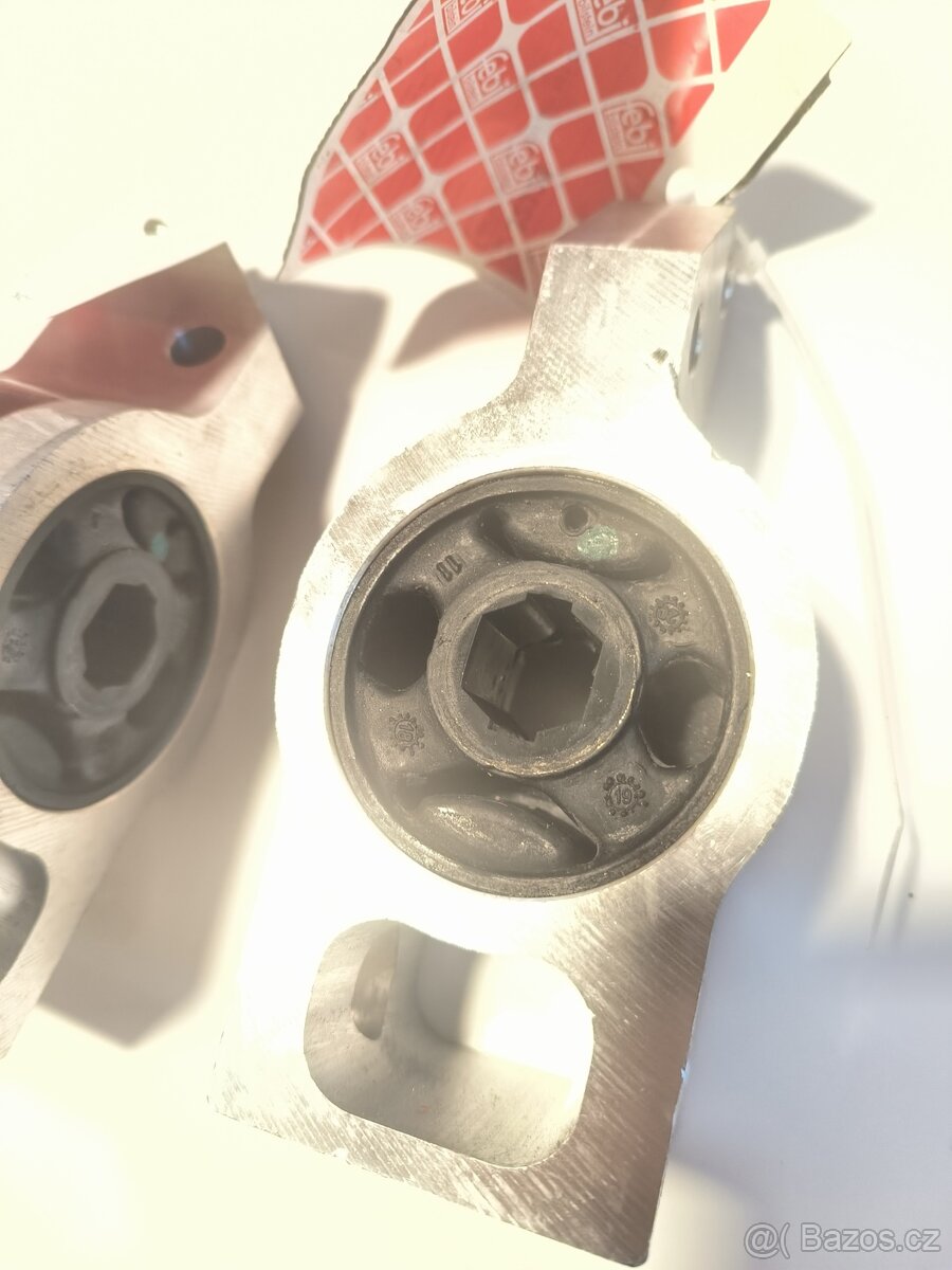 Uložení ramen přední nápravy - 2