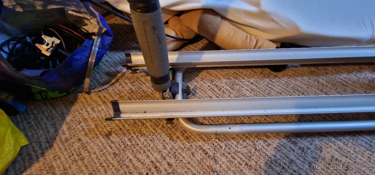 Nosič na 2 kola na oj karavanu - 2