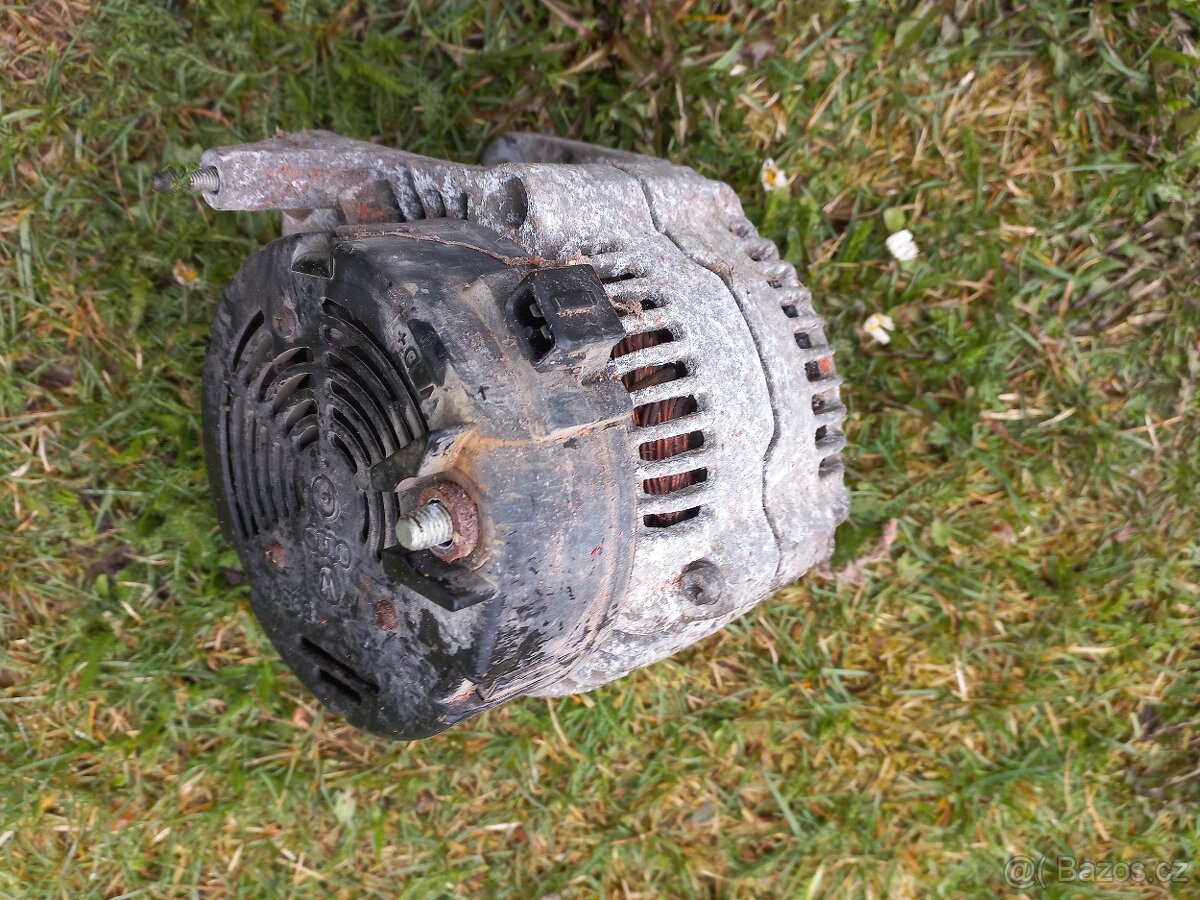 alternátor škoda felicia - 2