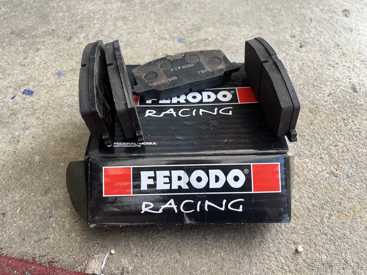 Toyota Celica brzdové destičky Ferodo DS2500 - 2