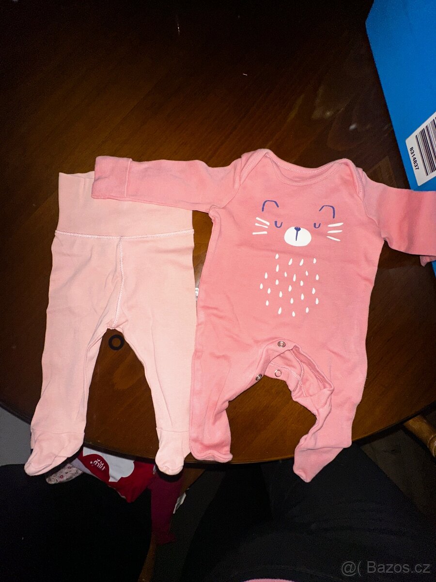 Kojenecké oblečení - 2