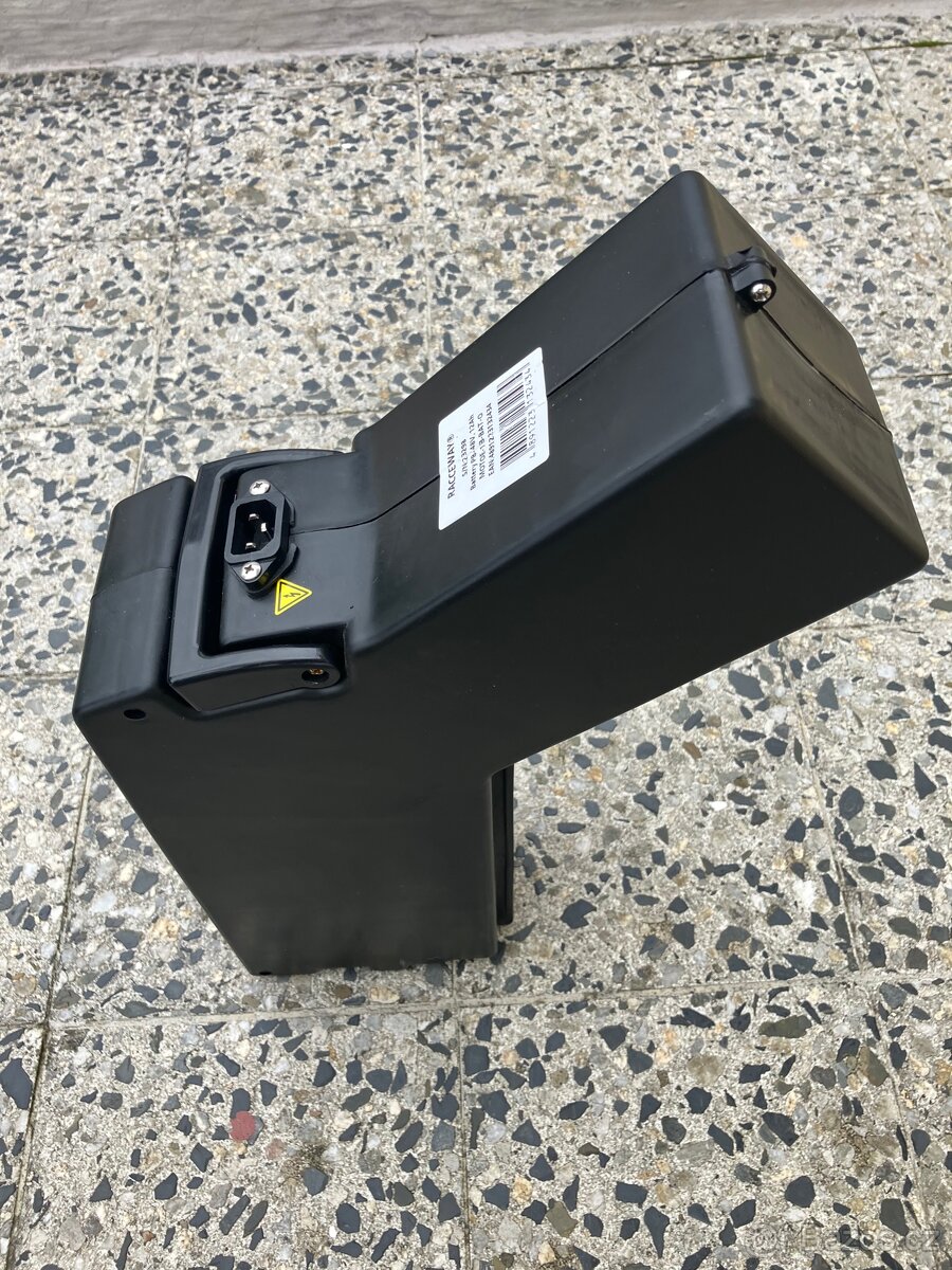 Baterie olověná Raceway - E-Babeta - 2