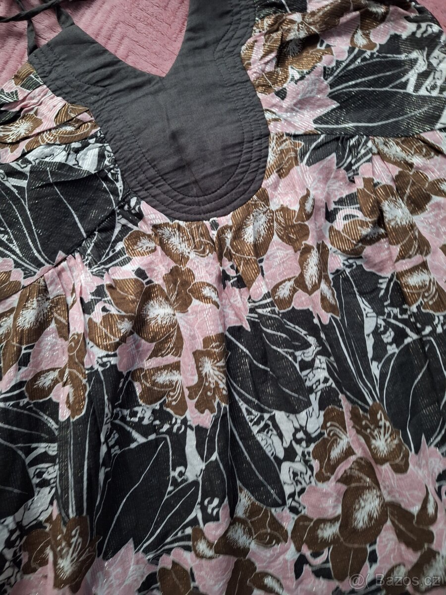 Nové šaty Roxy - 2