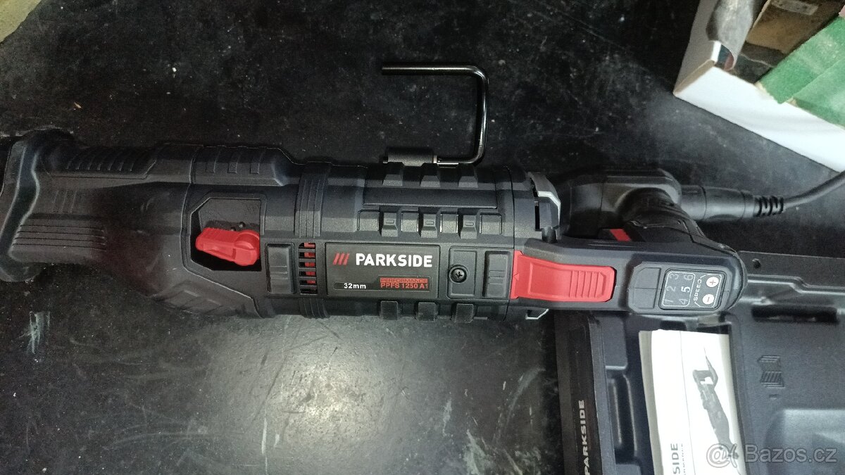 Pila ocaska Parkside performance - 2