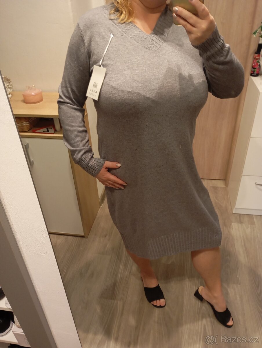 Šaty šedé úpletové - 2