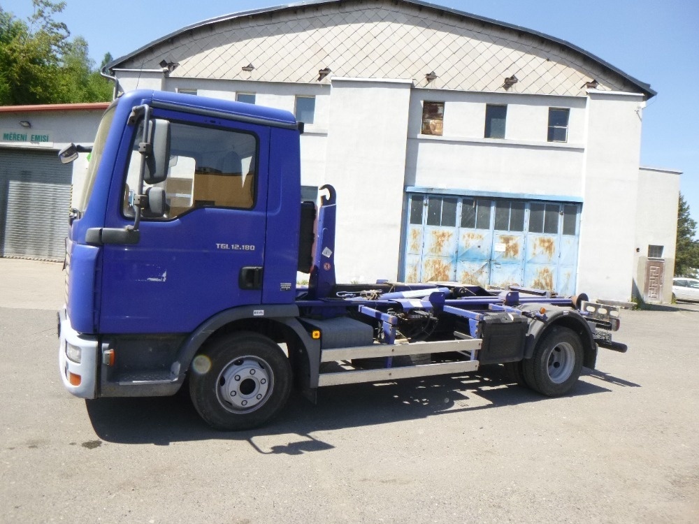 Prodám MAN TGL 12.180 kontejner - 2