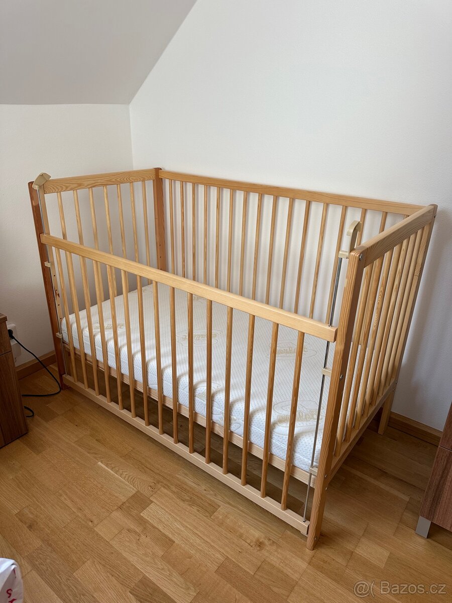 Dětská postýlka včetně matrace - 2