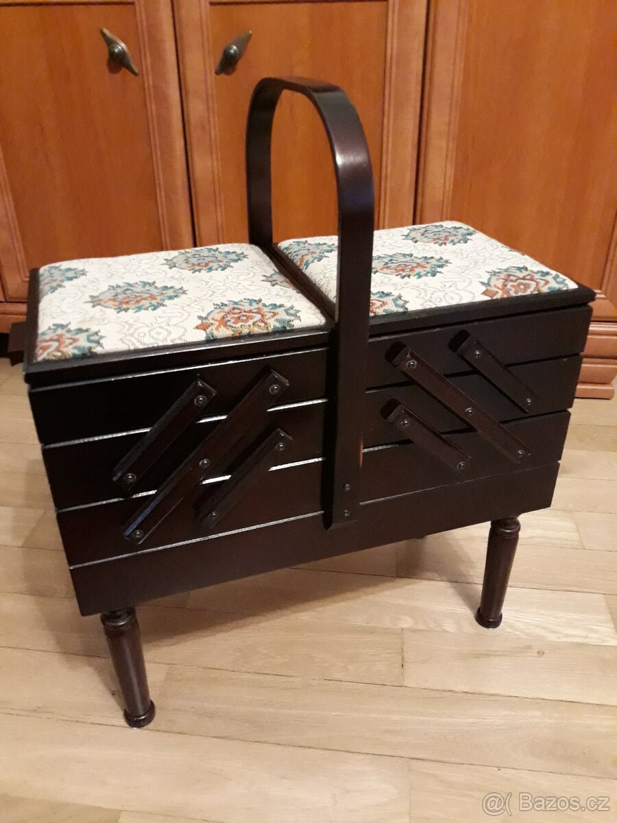 Retro - truhla na šití - 2