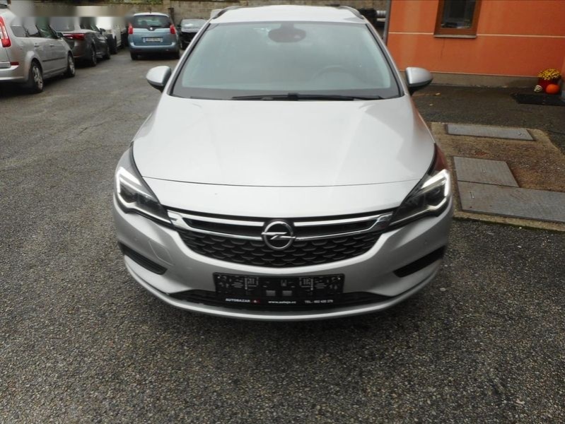 Opel Astra,1,6 CDTi SPORT TOURER - 2