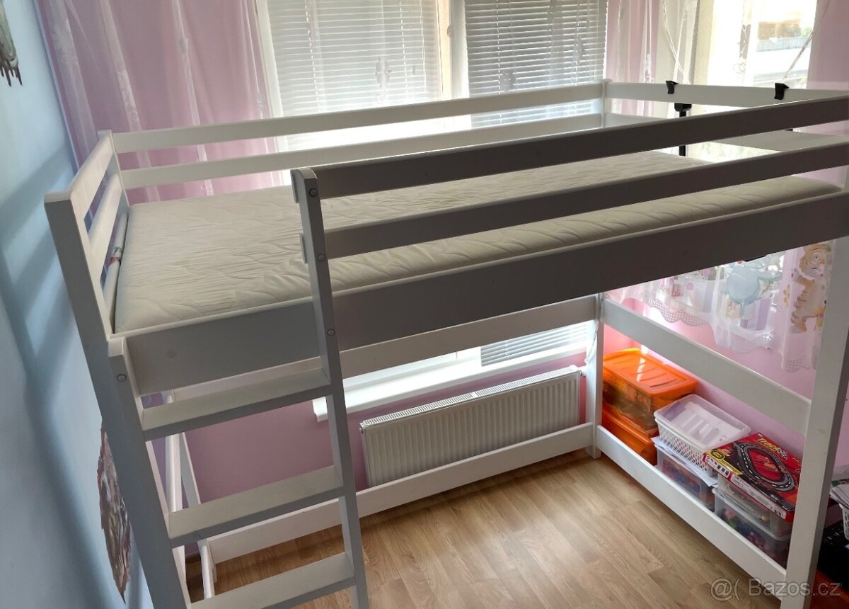 Zvýšená postel i pro dva s matraci - 2