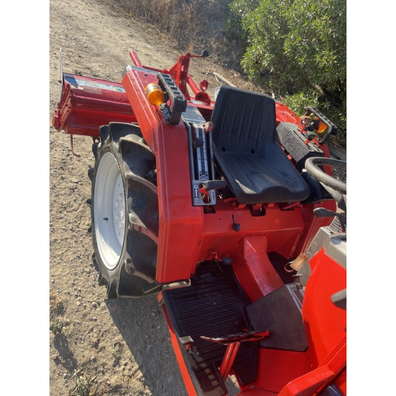 Traktor Yanmar F165 - 2