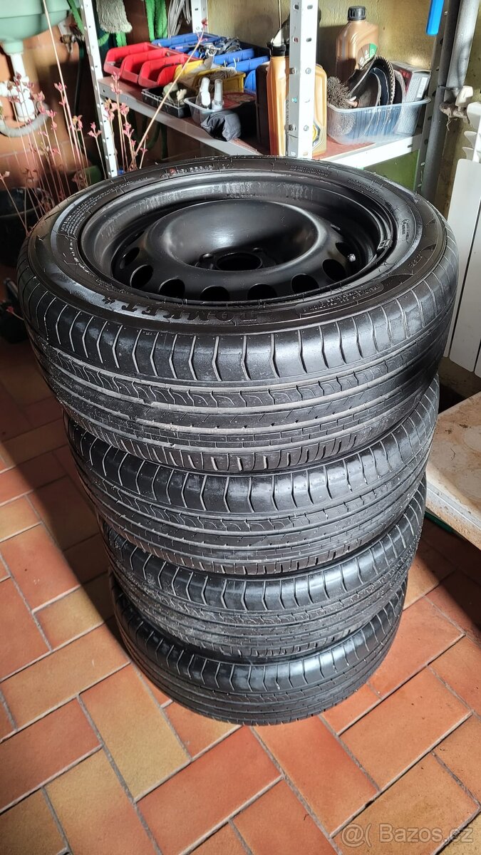 Letní pneu TOMKET + plecháče 205/55 R16 - 2