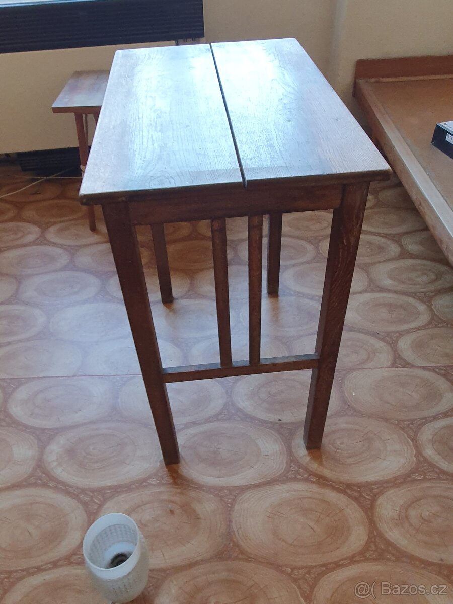 Stůl - 2