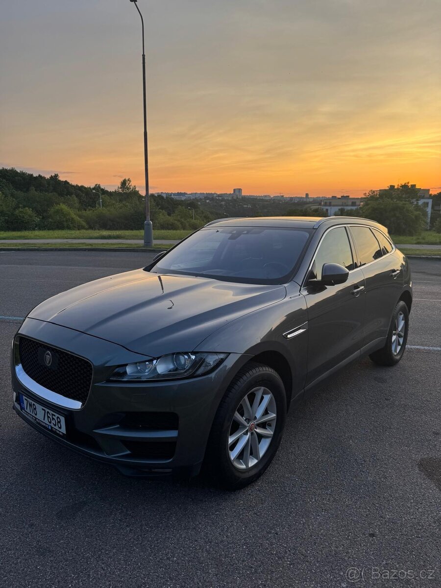 Jaguar F-Pace, 3.0 Portfolio AWD Pano - 2