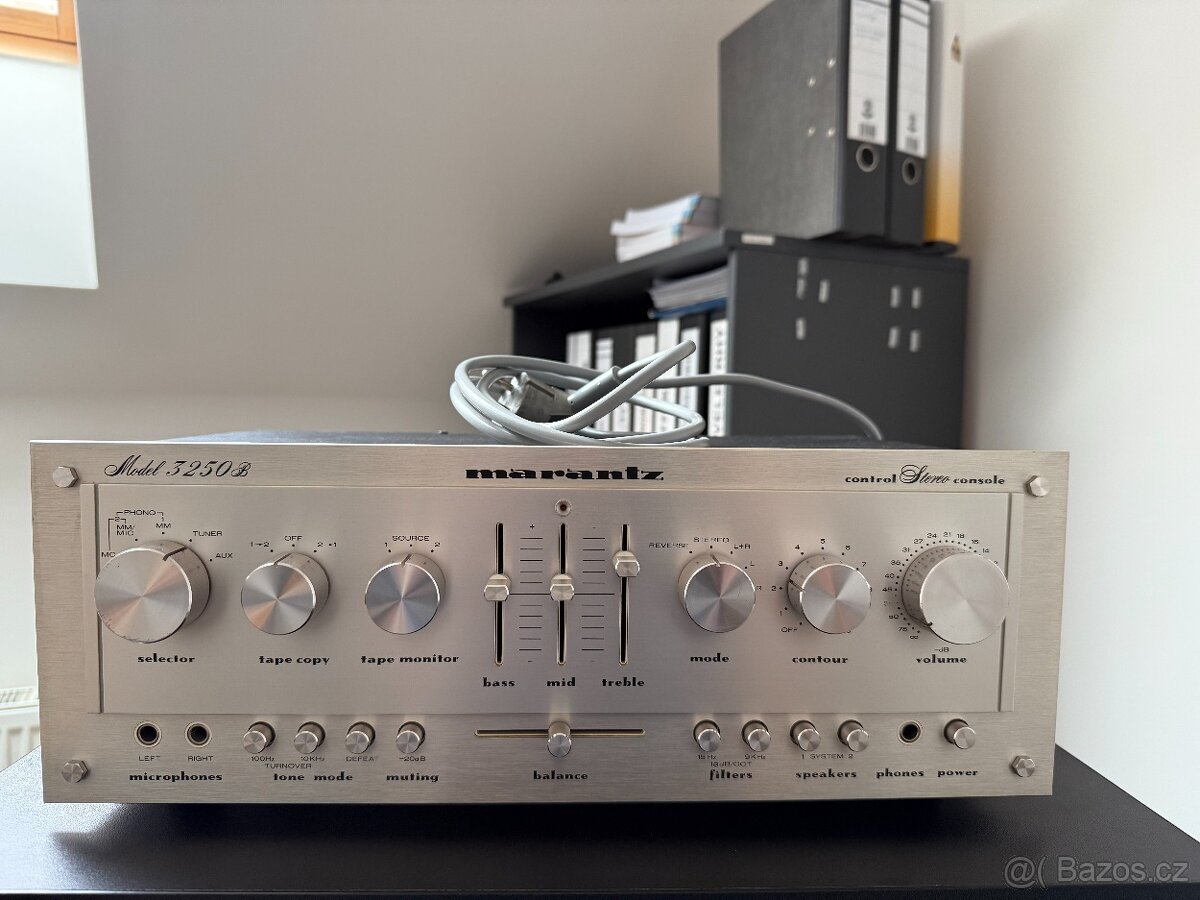 MARANTZ 3250B předzesilovač - 2