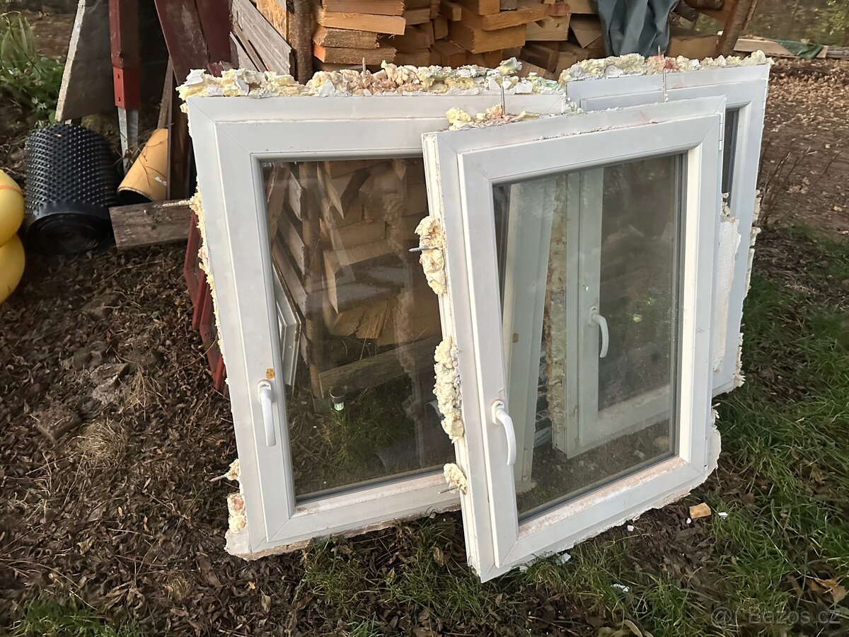 3x starší plastová okna Rehau / ABC okna 80x110cm - 2