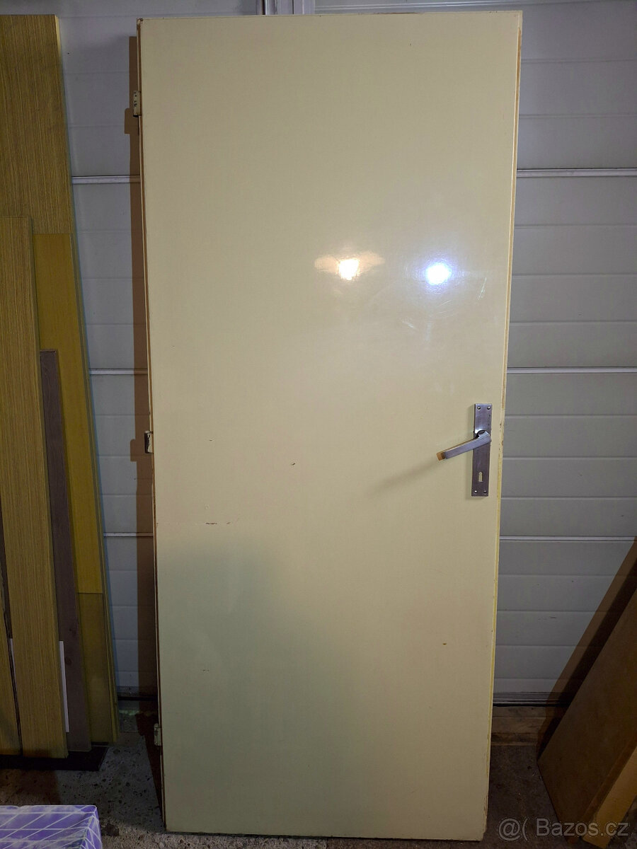 Dveře interiérové (staré) - 3ks - 2