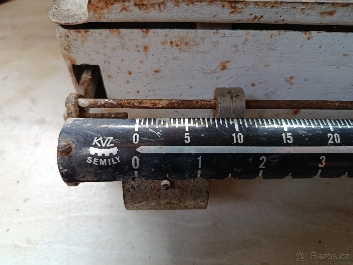 Stará Pultová Váha KVZ SEMICE – Max. 8 kg - 2