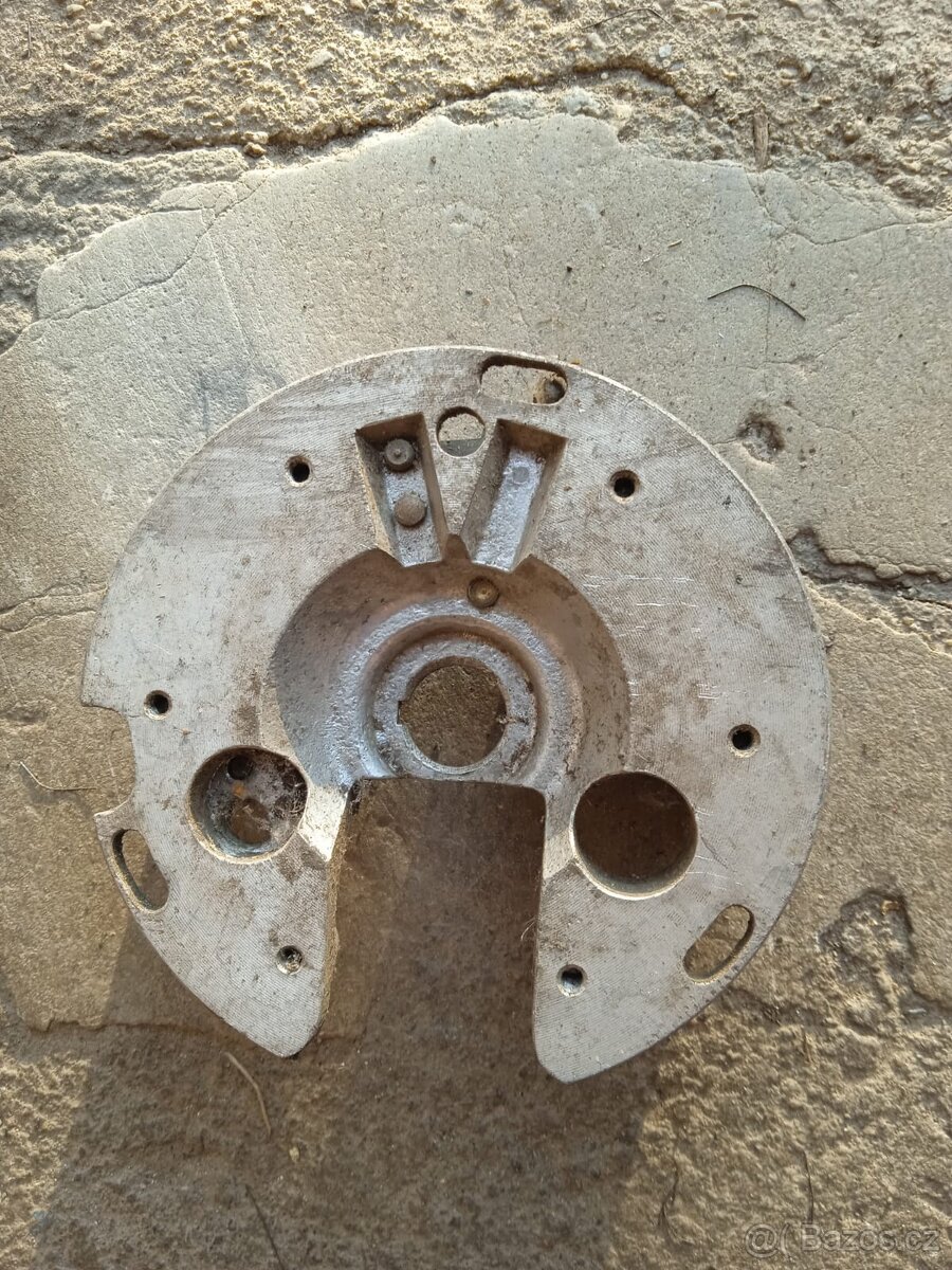 ČZ - prodám část zapalování na ČZ 150 - 2