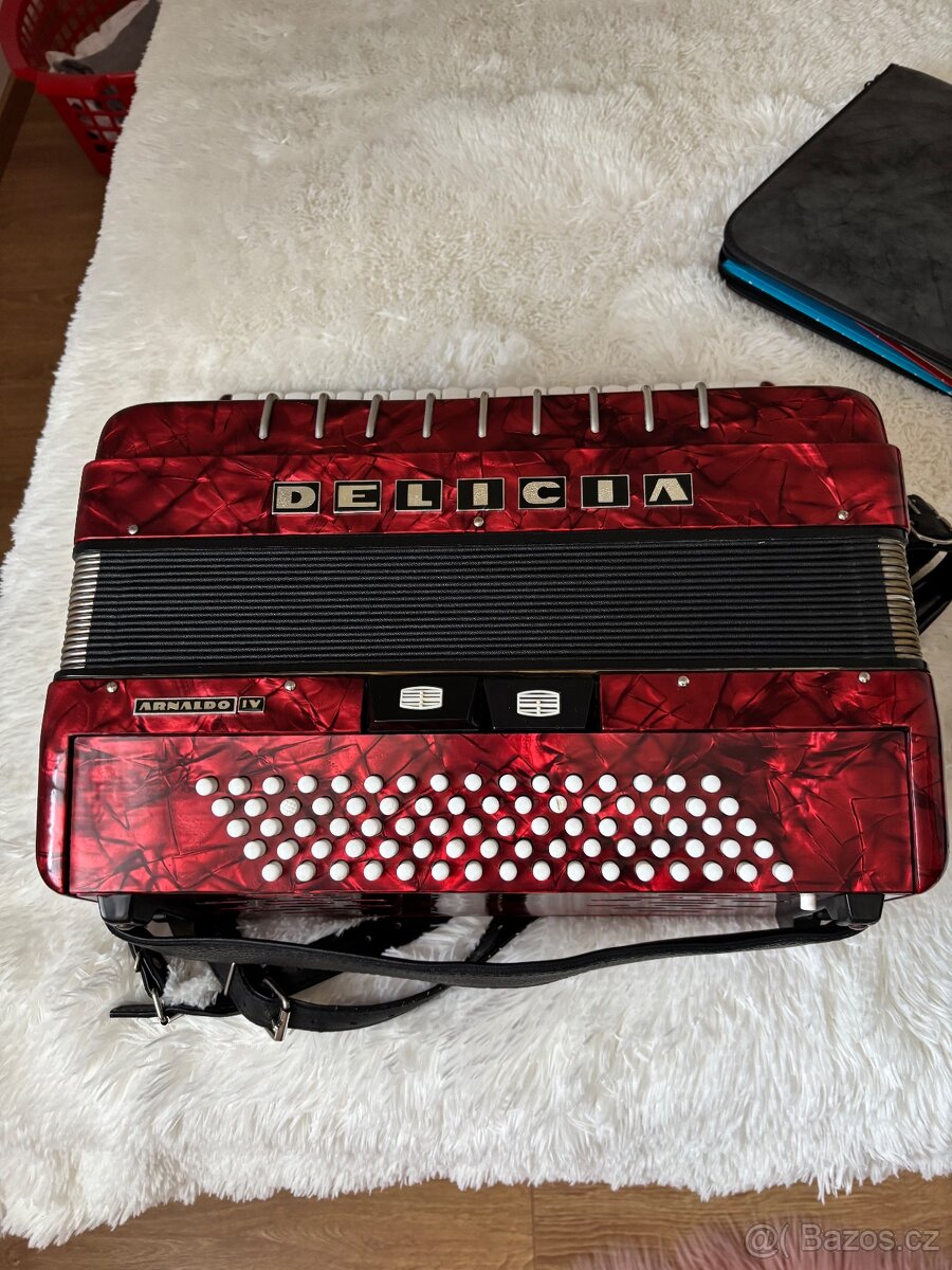 Prodám Akordeon - 2