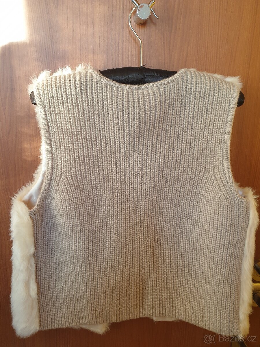 vesta s kožíškem - 2