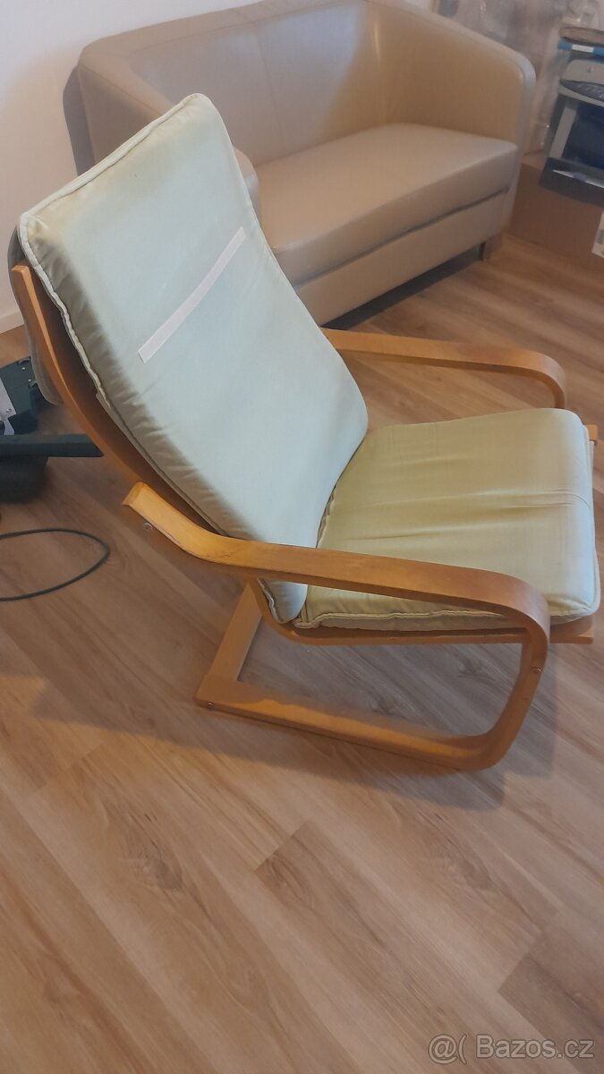 Křeslo IKEA k televizi - 2