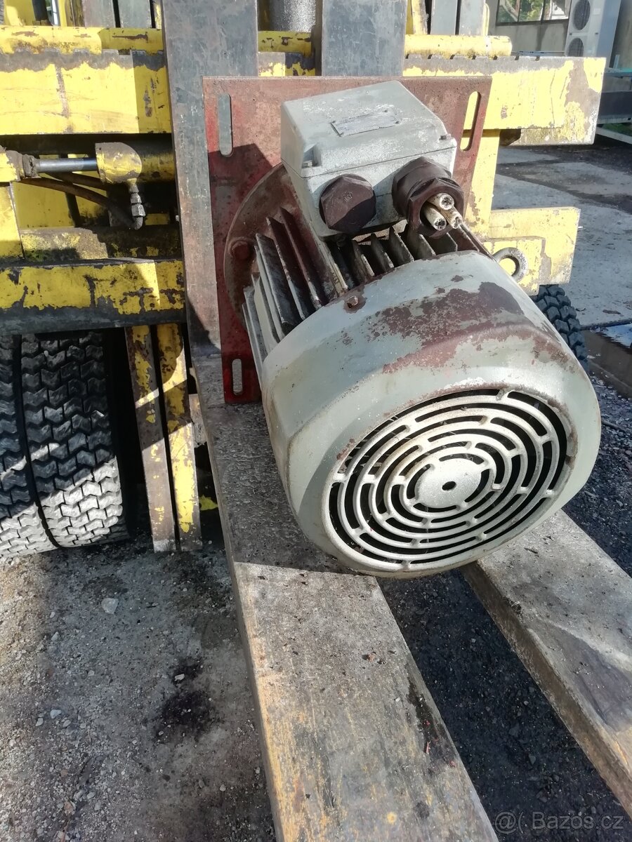 Motor asinchronní 2,2kw/1.5kw robot alba - 2