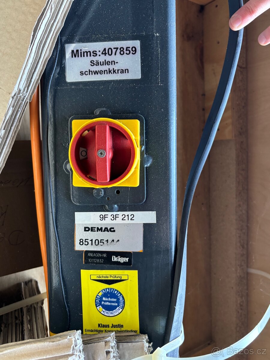 Sloupový jeřáb Demag - 2