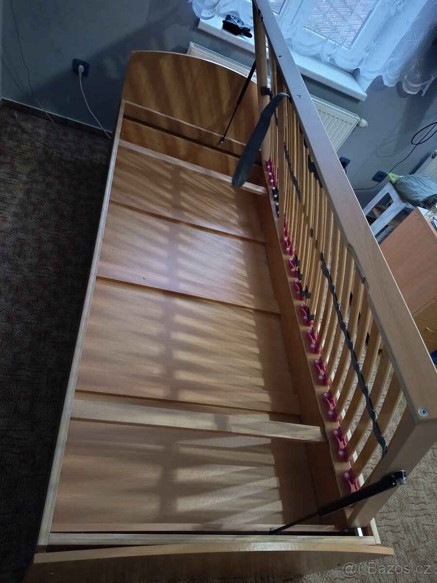 Postel 90x200 s úložným prostorem - 2