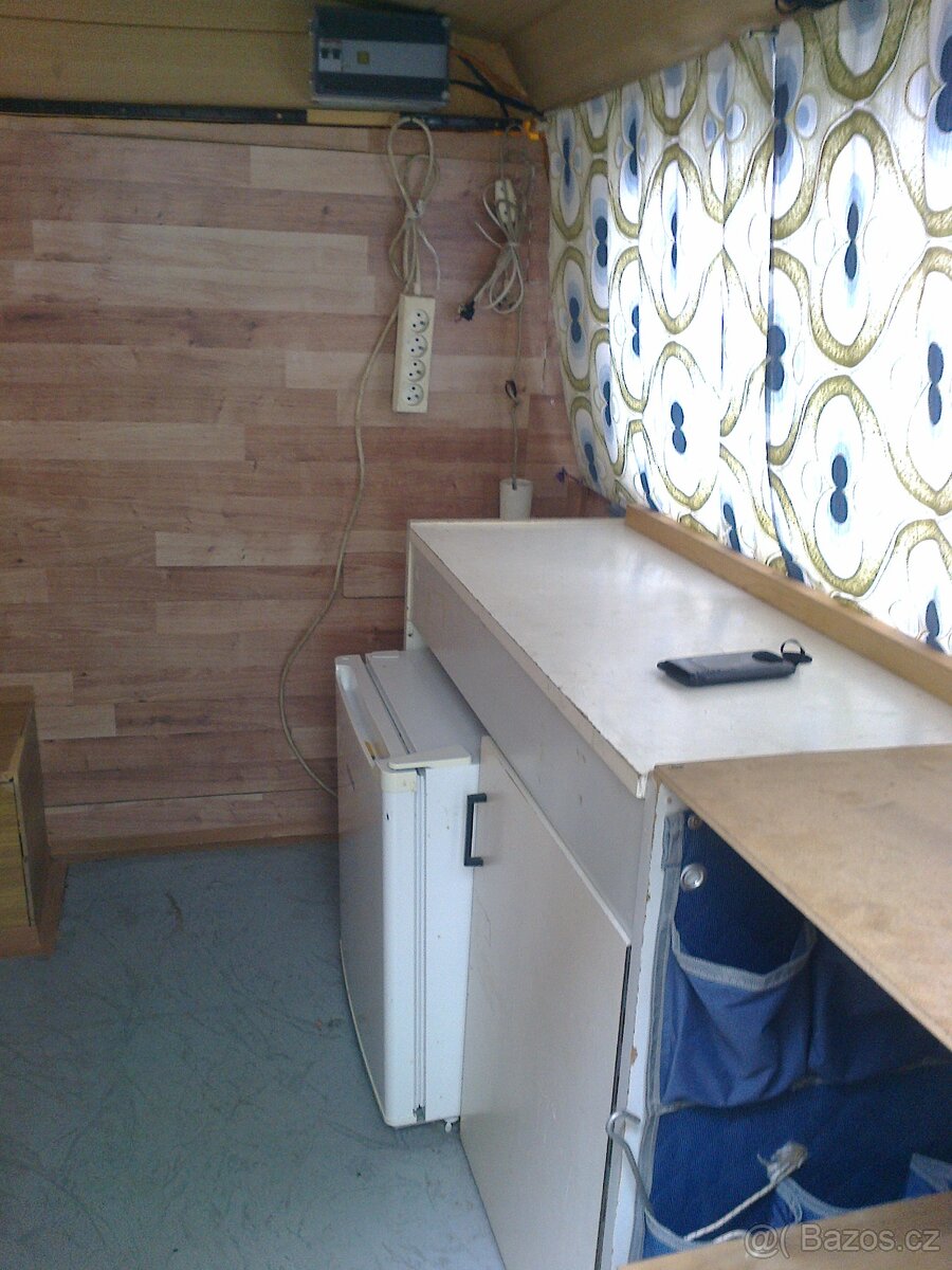 Prodám KARAVAN n126B- vajíčko - 2