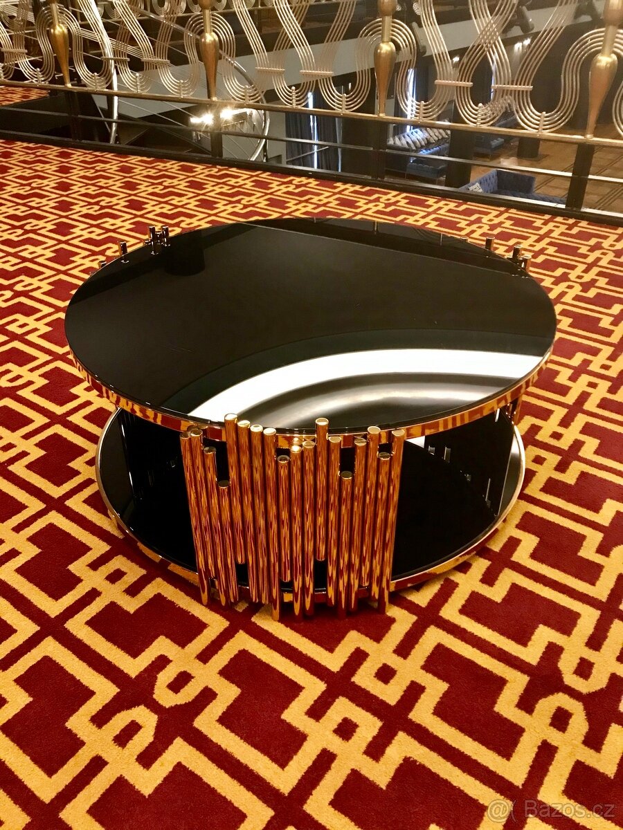 Luxusní konferenční stůl - 2