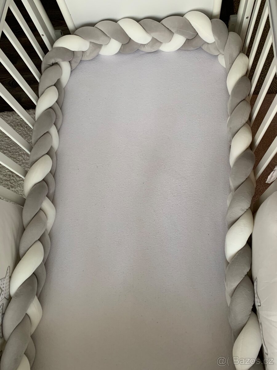 Nový bílý - šedý mantinel cop do dětské postýlky 3m - 2