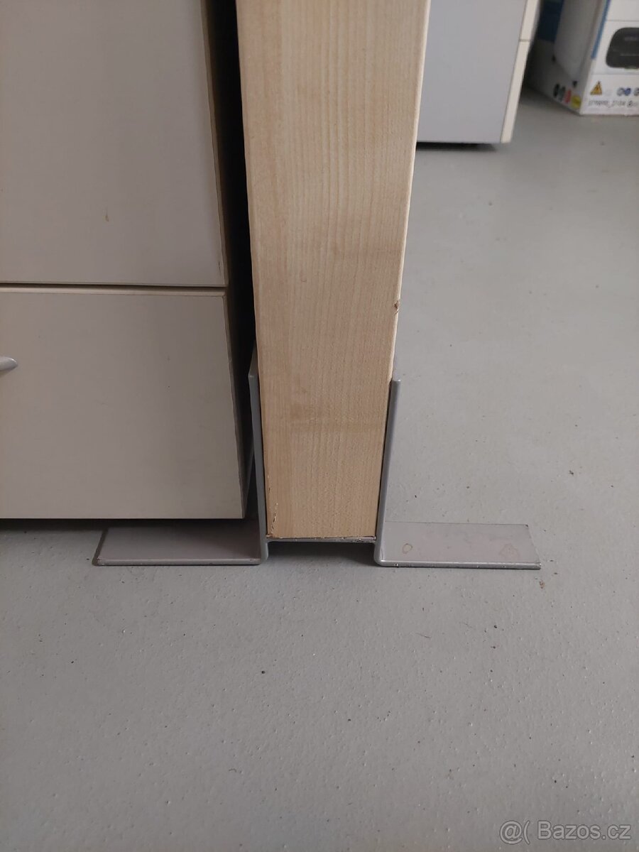 Kancelářský paravan - 2