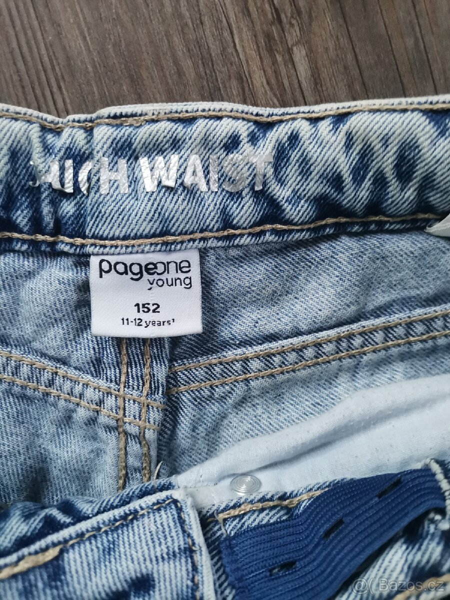 Kraťasy vel. 152 - 2