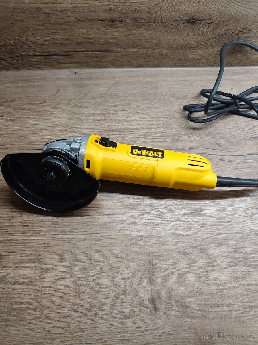 brúska Dewalt dwe4157 - 2