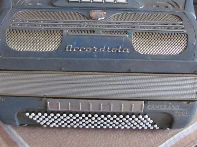 Accordiola harmonika-italska. - 2