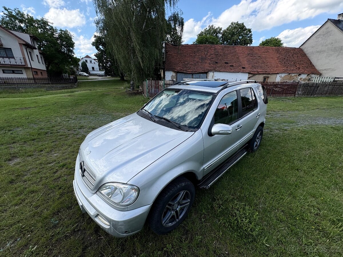 Mercedes Benz ML - 2