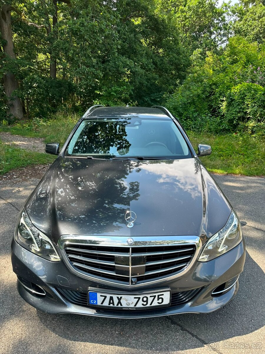 Mercedes-Benz třídy E 2.2cdi - 2