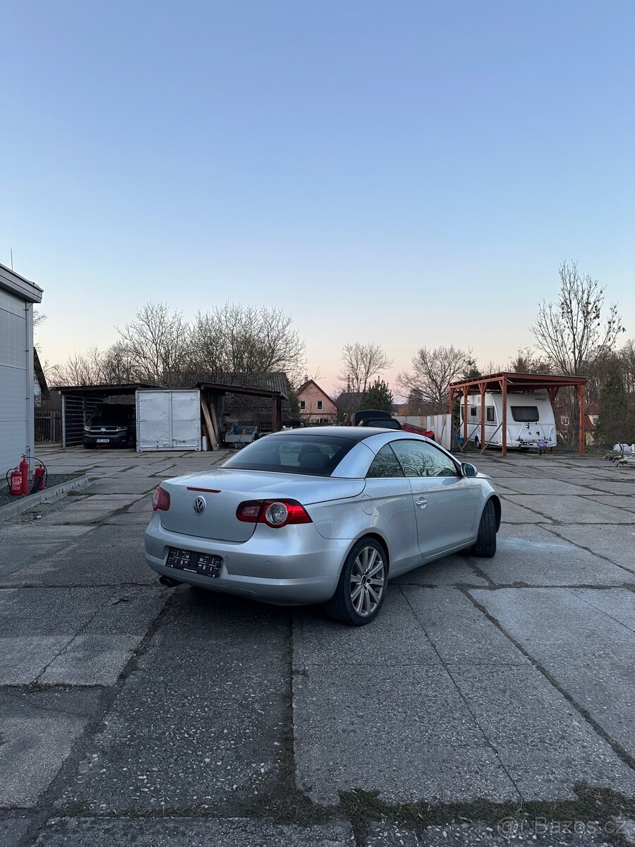 Volkswagen EOS 3.2 VR6 - 2