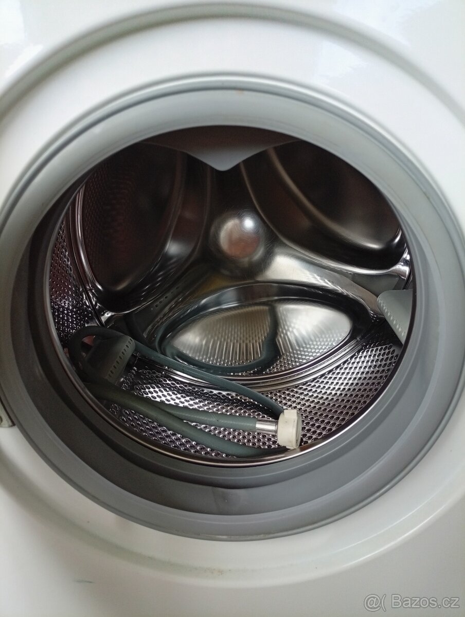 Funkční pračka Whirlpool - 2