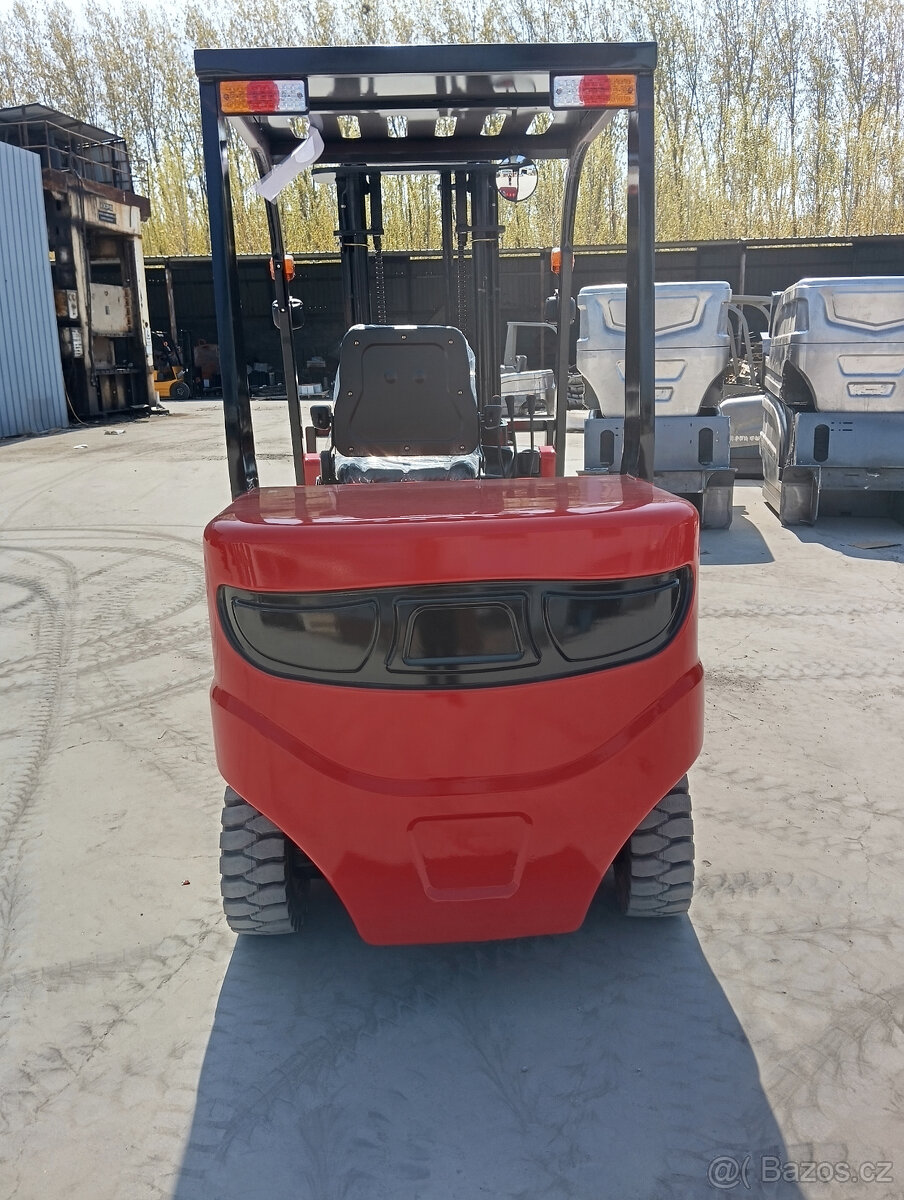 Vysokozdvih Bizon Cpd3500 - 2