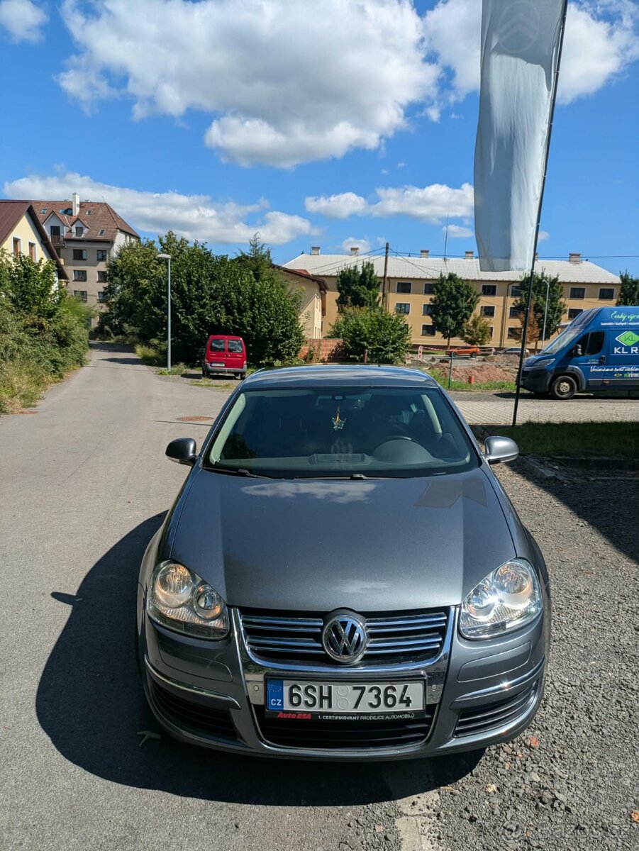 vw Jetta 1.6 TDI 77kW - 2