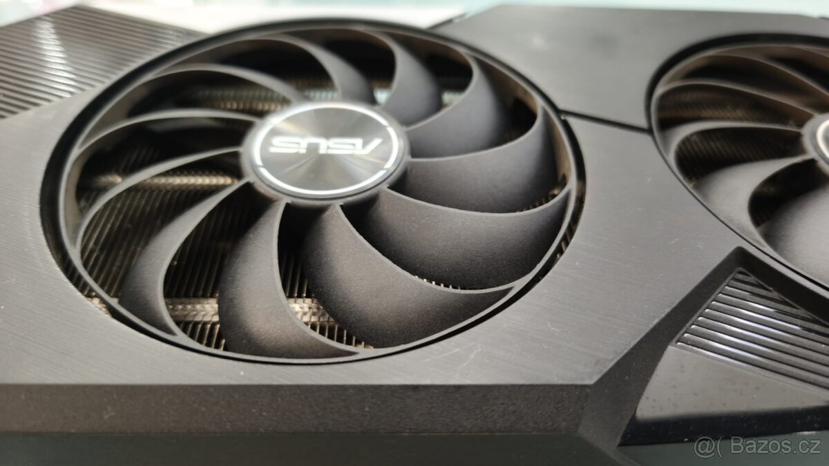 ASUS GeForce DUAL RTX 3070 O8G - 2