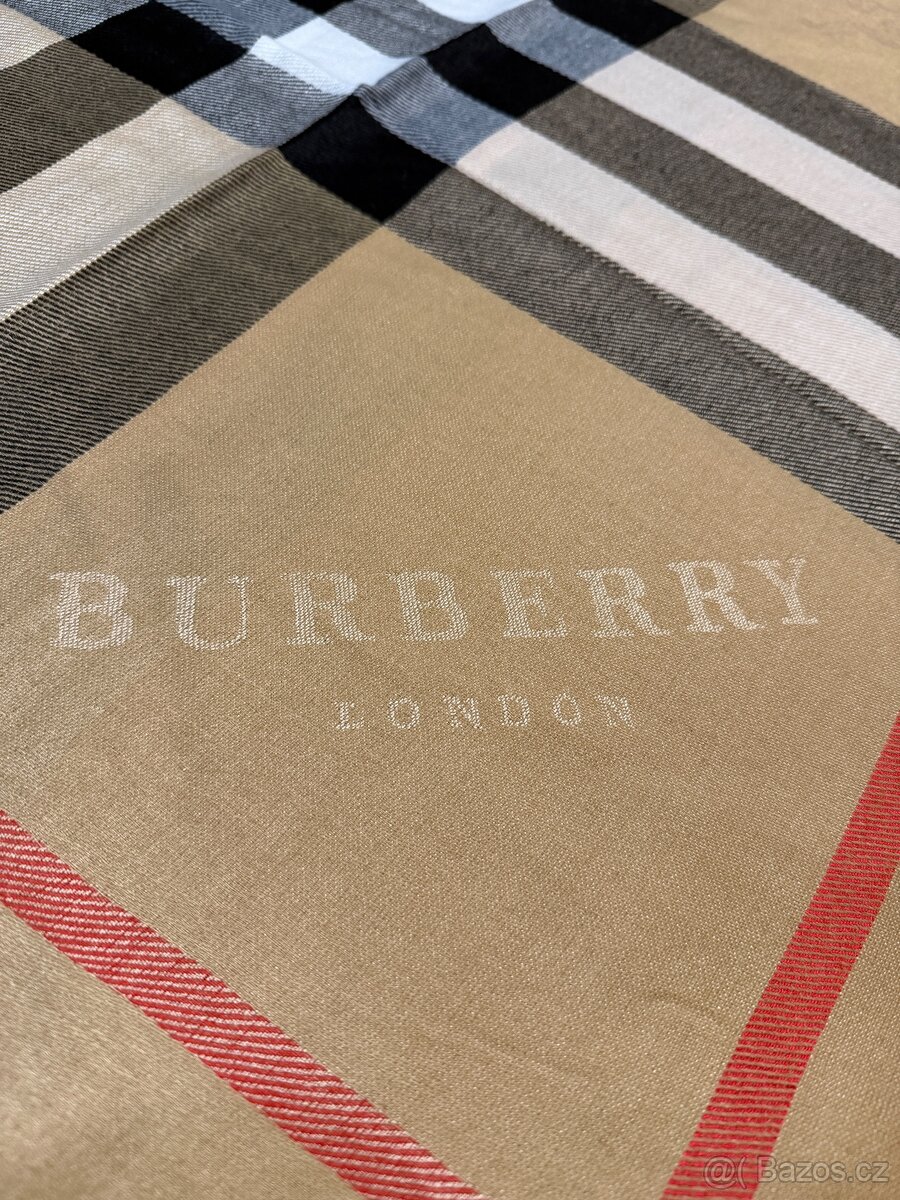 Šátek, pléd Burberry 140x140 - 2
