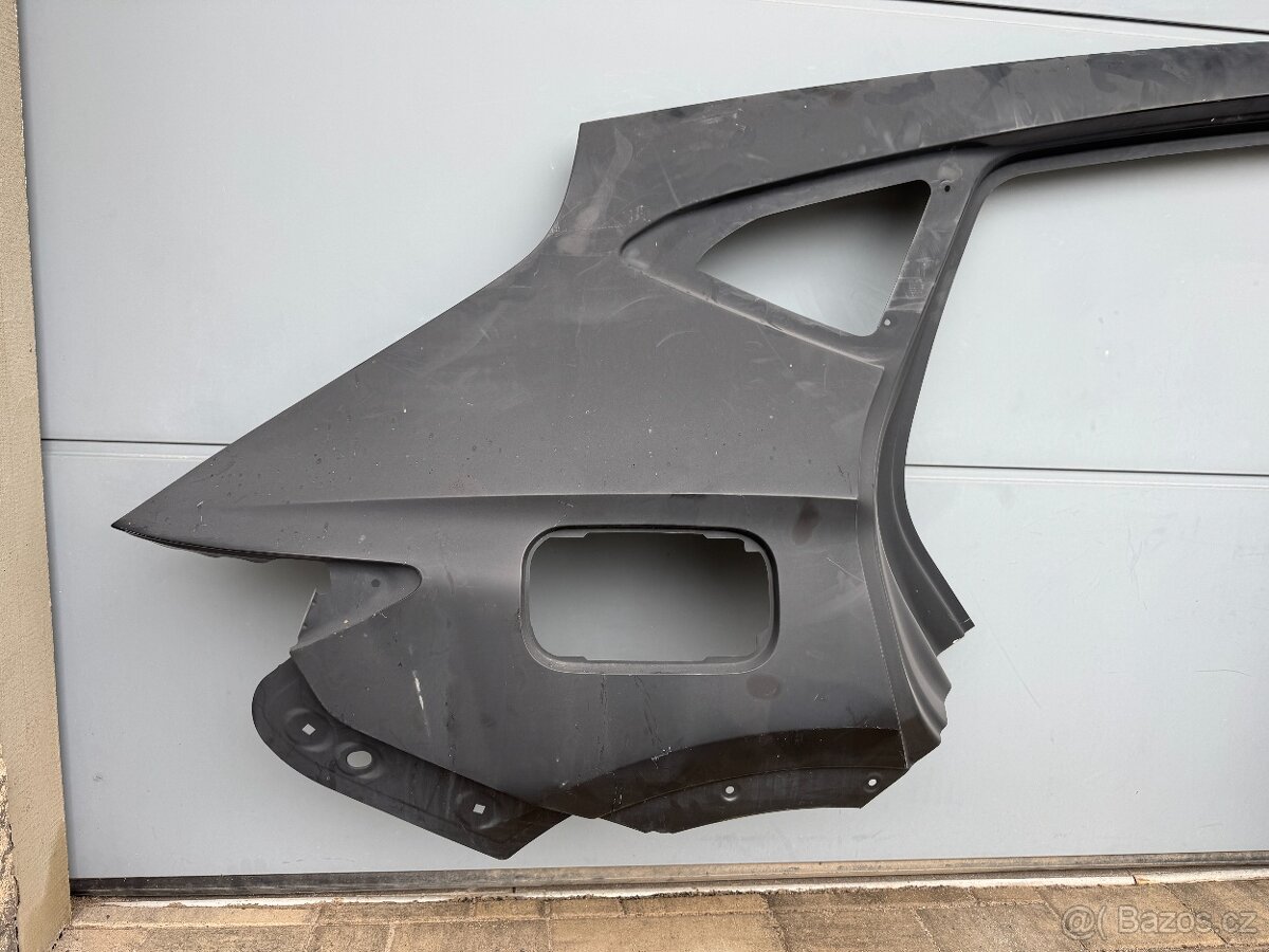 pravý bok blatník bočnice Cupra Formentor 5FF - 2