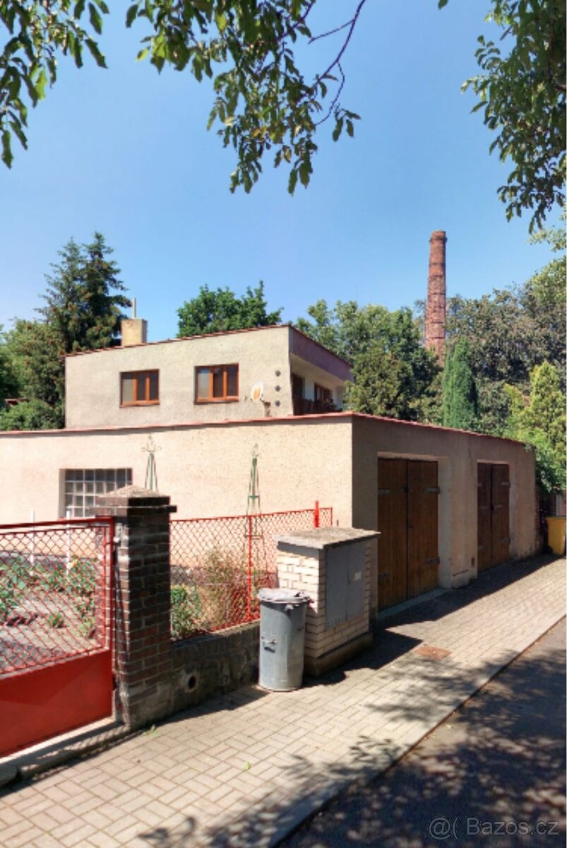 Pronájem bytu 3+1 (65 m²) se zahradou a garáží - 2